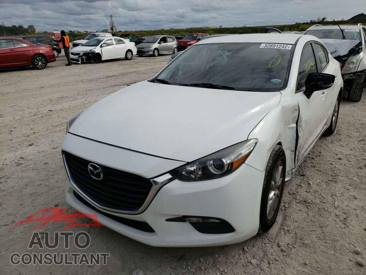 MAZDA 3 2017 - 3MZBN1U78HM141119