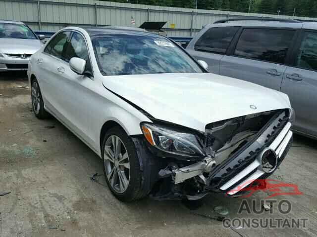 MERCEDES-BENZ C300 2015 - 55SWF4KBXFU038987