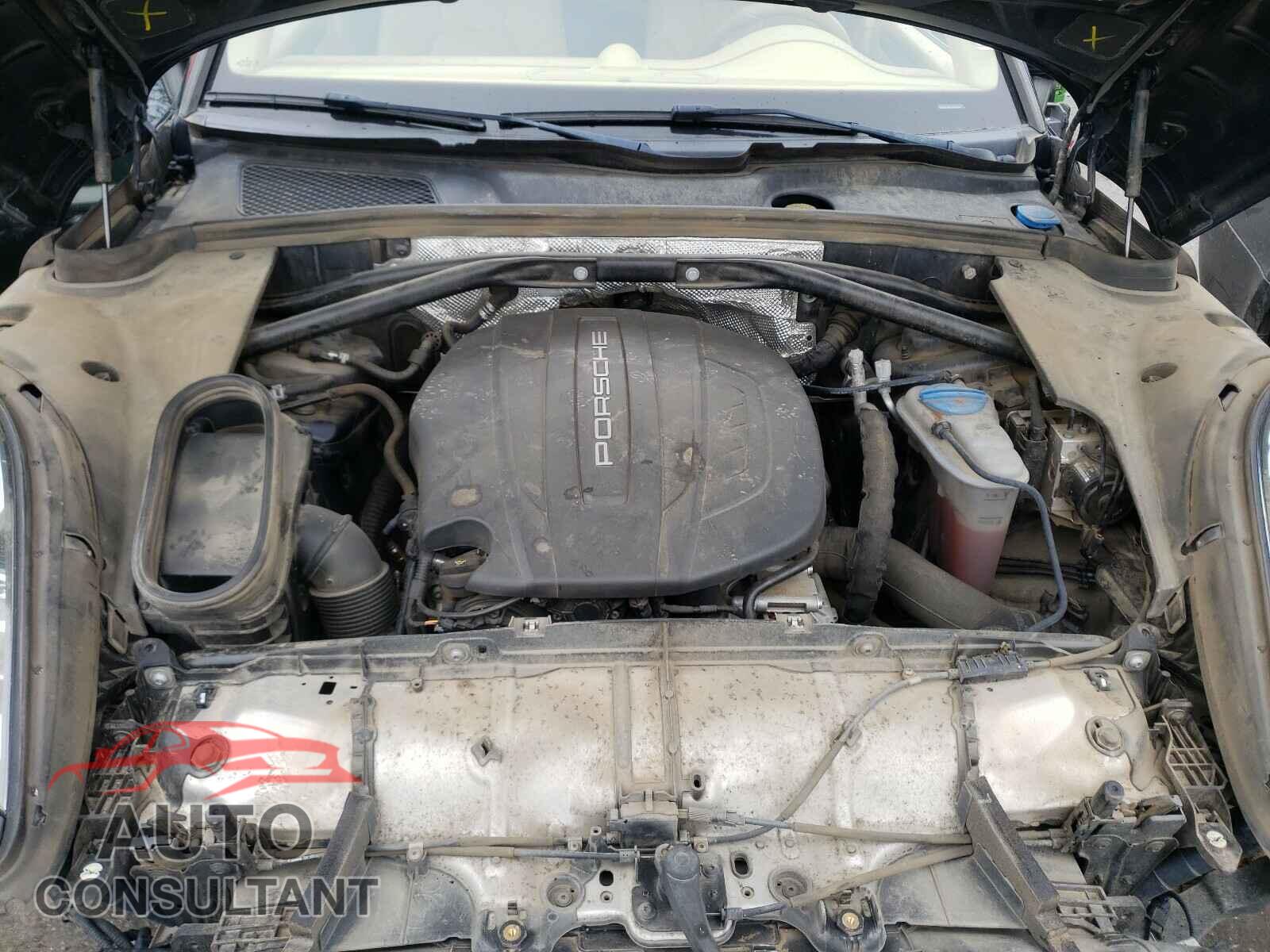 PORSCHE MACAN 2017 - WP1AA2A51HLB01273