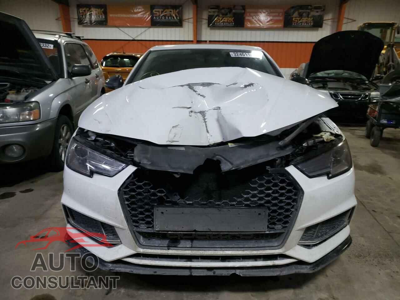 AUDI A4 2019 - WAUANAF43KN010790