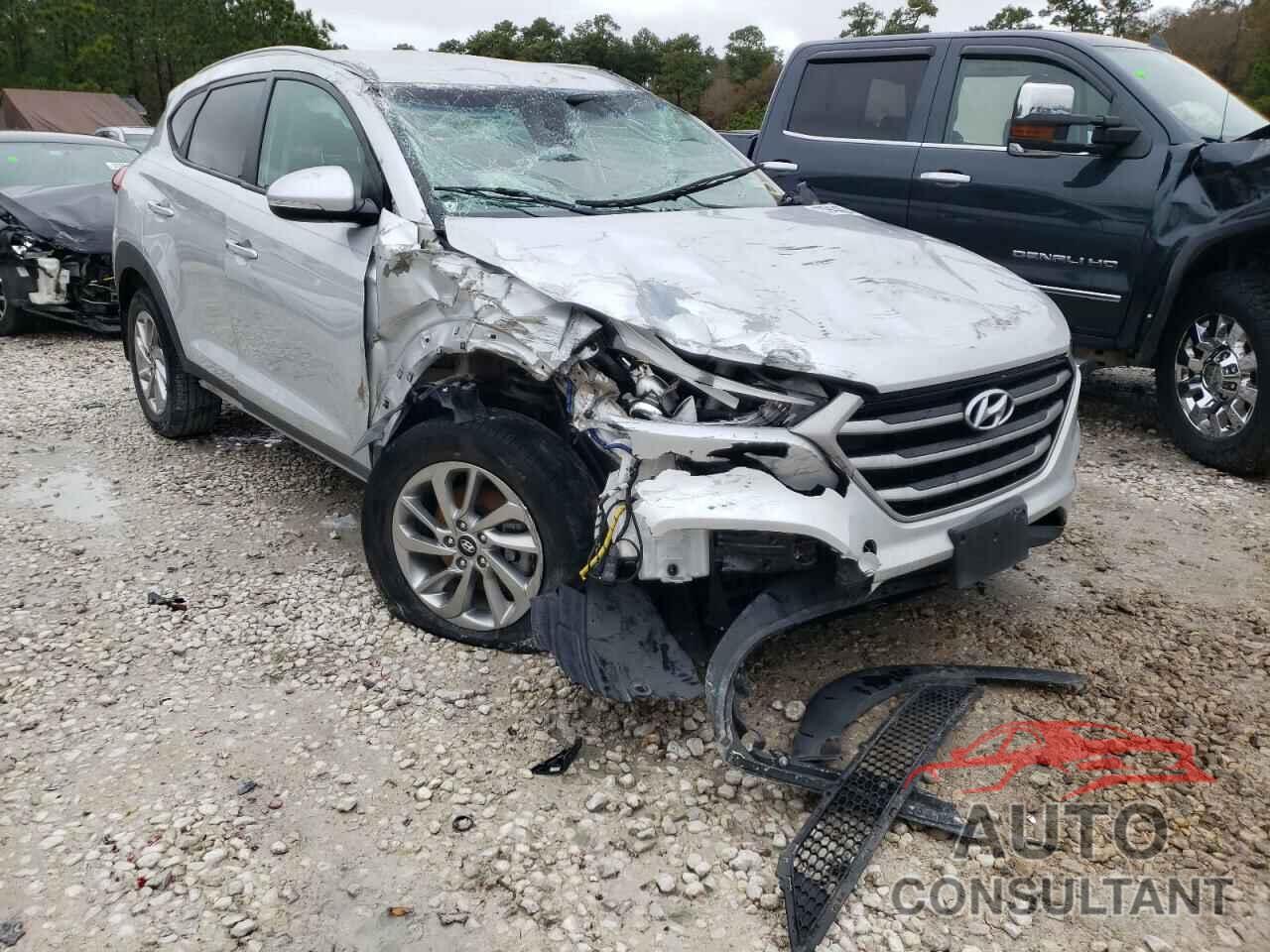 HYUNDAI TUCSON 2018 - KM8J33A43JU717335