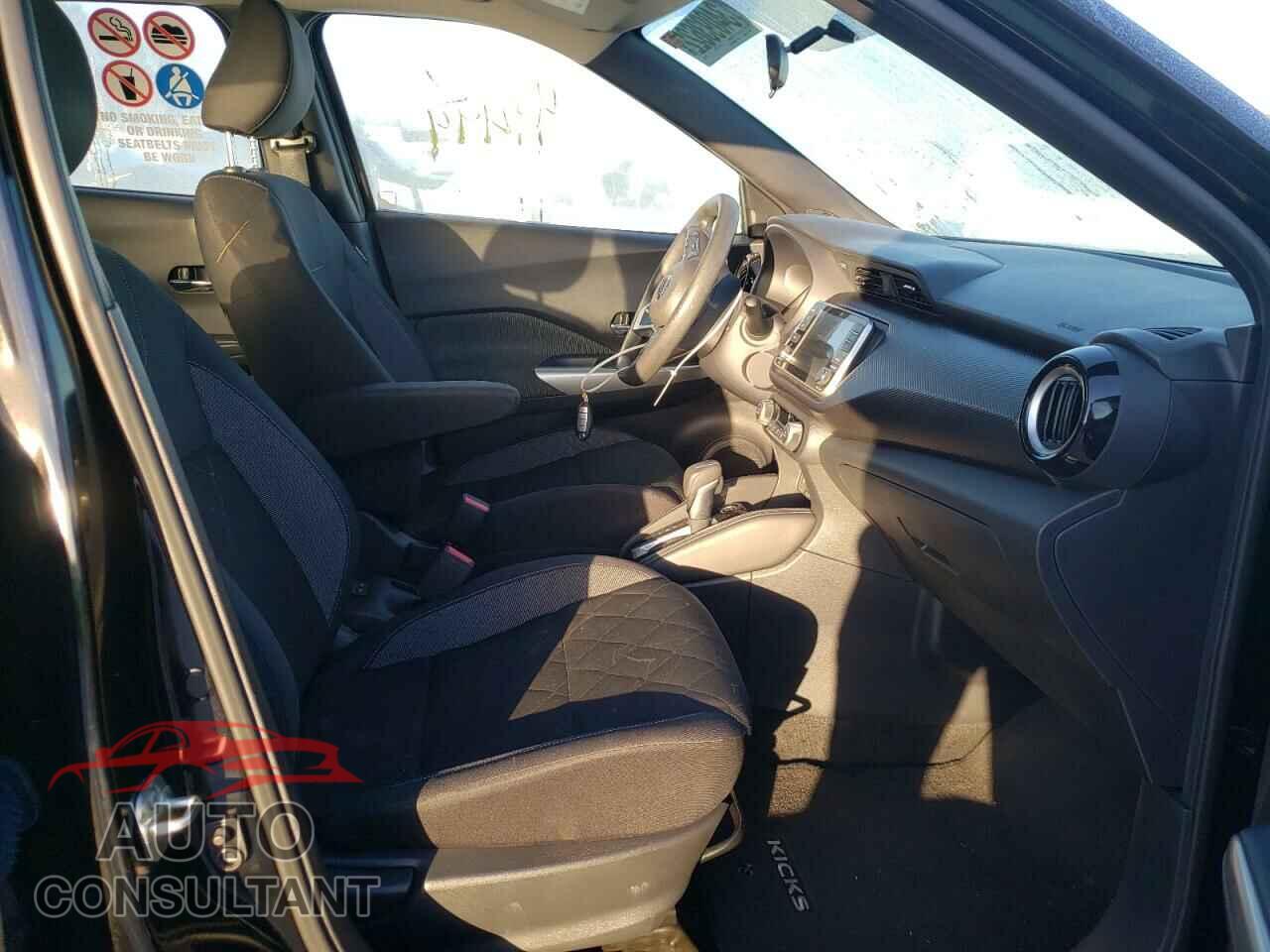 NISSAN KICKS 2019 - 3N1CP5CU3KL540410