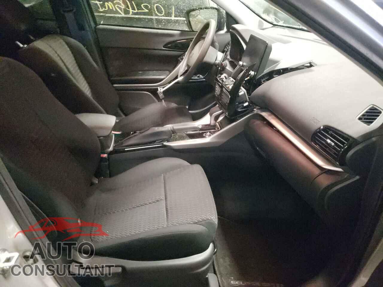 MITSUBISHI ECLIPSE 2022 - JA4ATVAA7NZ027919