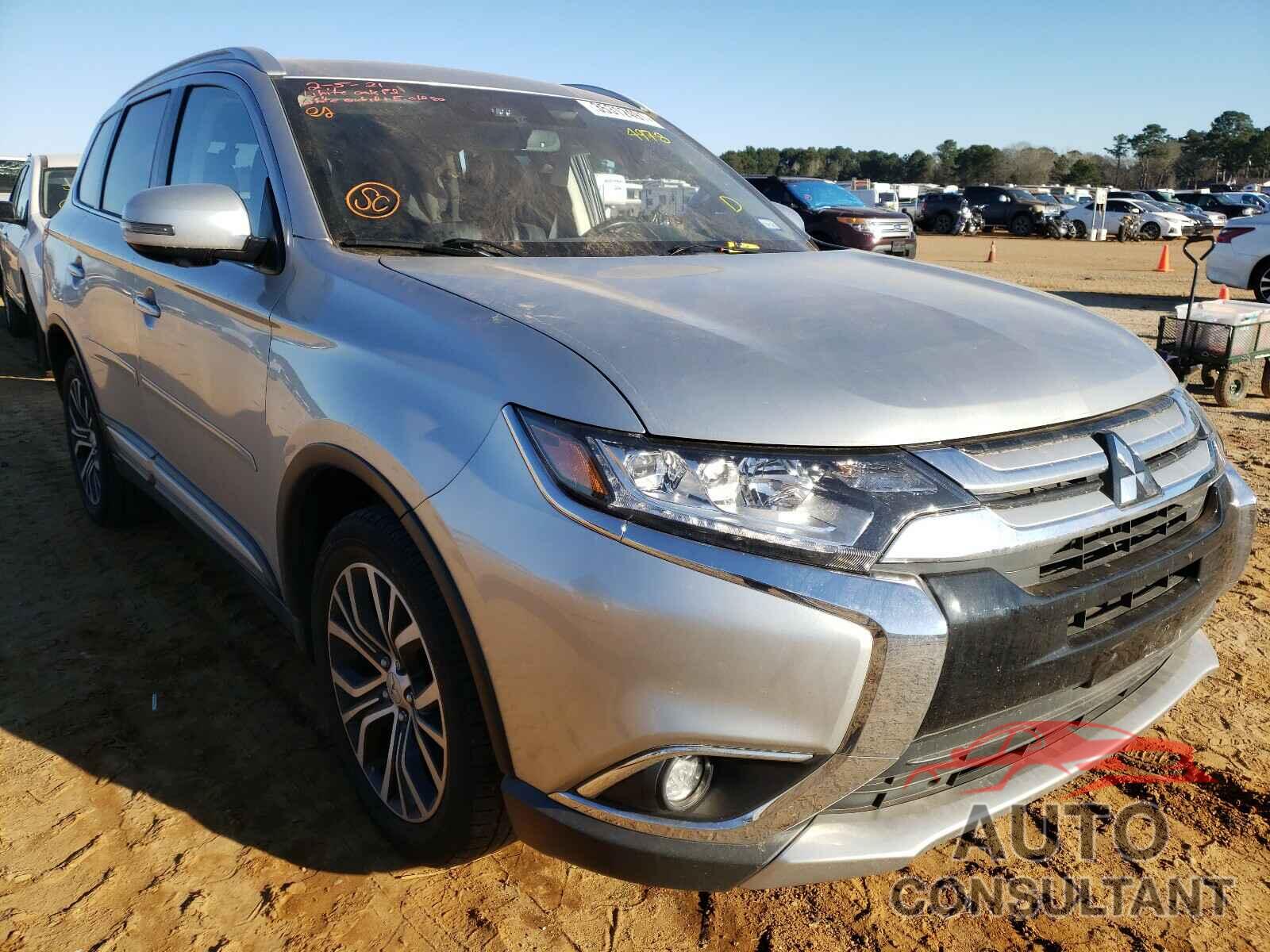 MITSUBISHI OUTLANDER 2018 - JA4AD3A36JZ014978