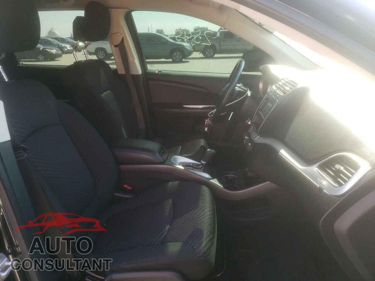DODGE JOURNEY 2019 - 3C4PDCBB1KT833752