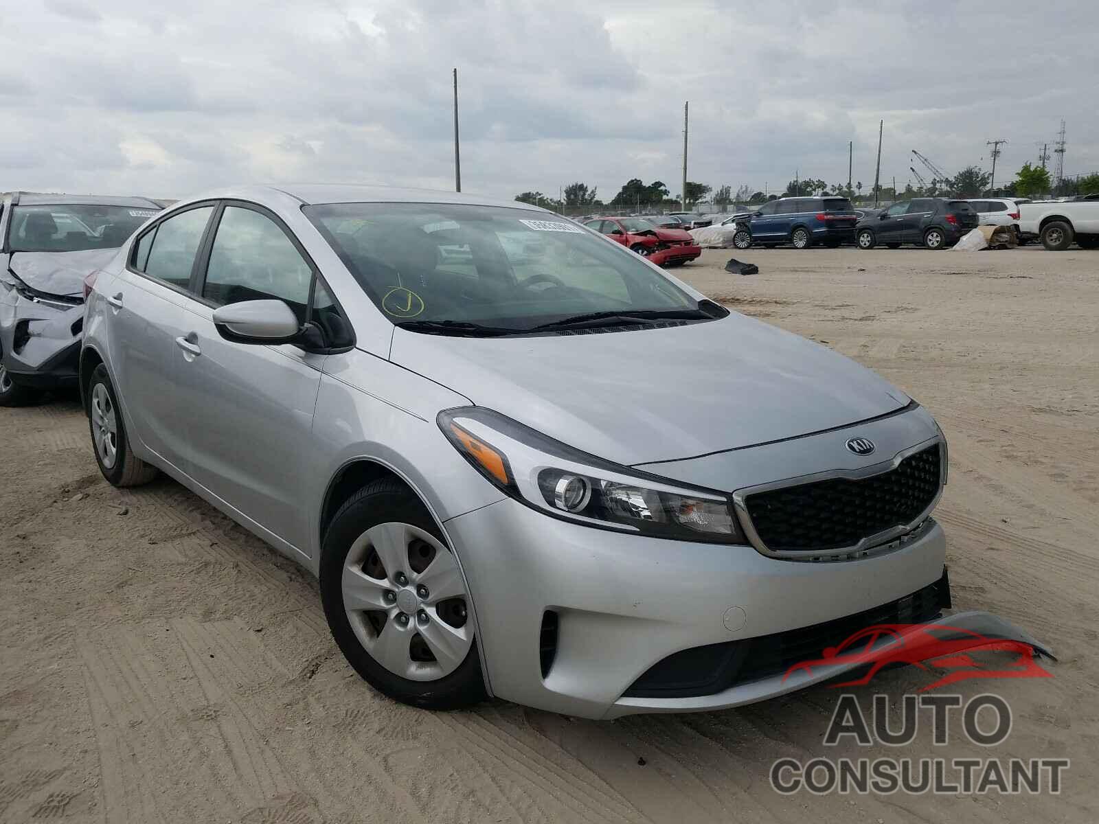 KIA FORTE 2017 - 3KPFK4A73HE035769
