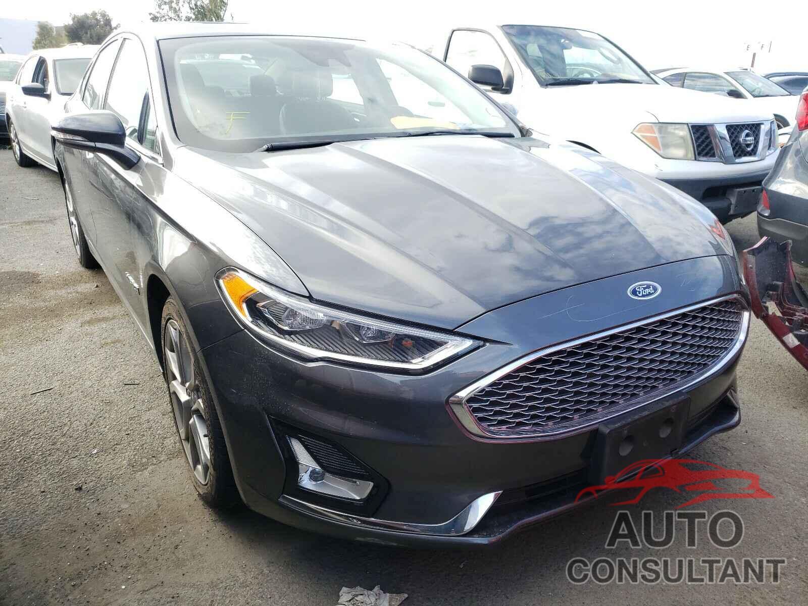 FORD FUSION 2019 - 3FA6P0RU2KR120693