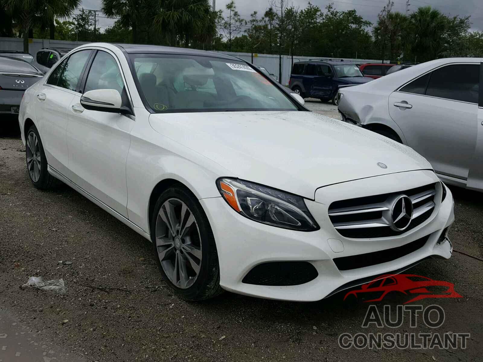 MERCEDES-BENZ C300 2016 - 55SWF4JB0GU174662