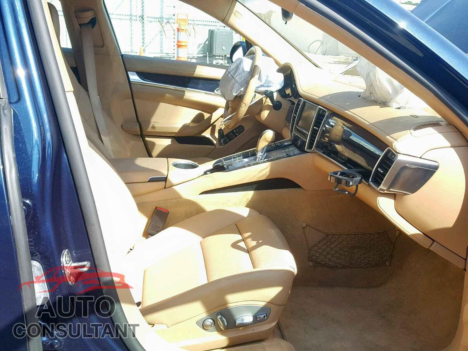 PORSCHE PANAMERA 2012 - WP0AA2A70CL012872