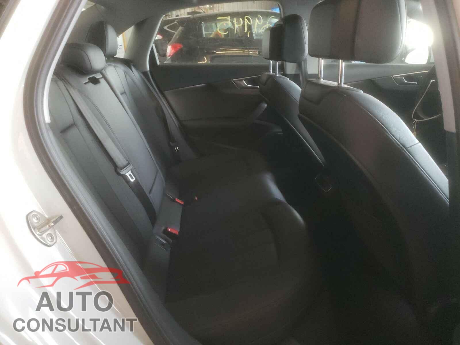 AUDI A4 2017 - WAUANAF4XHN025392