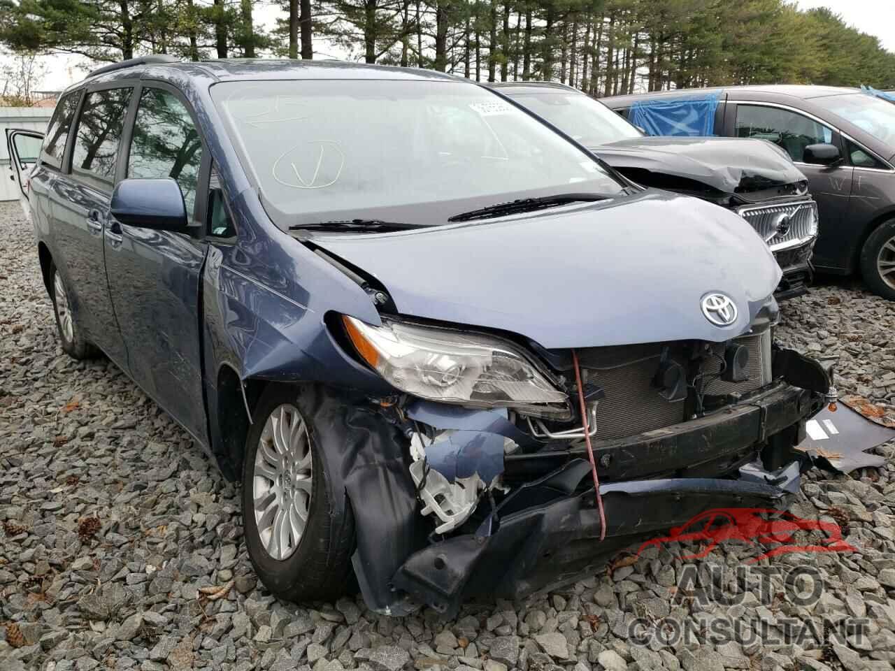 TOYOTA SIENNA 2017 - 5TDYZ3DC8HS824609