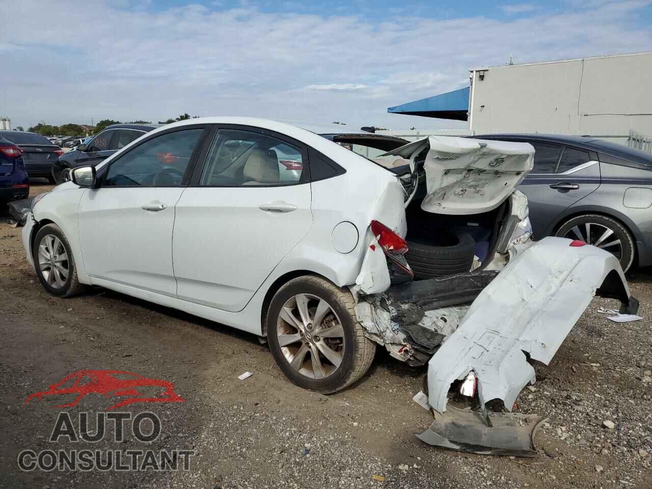 HYUNDAI ACCENT 2017 - KMHCT4AE3HU379064