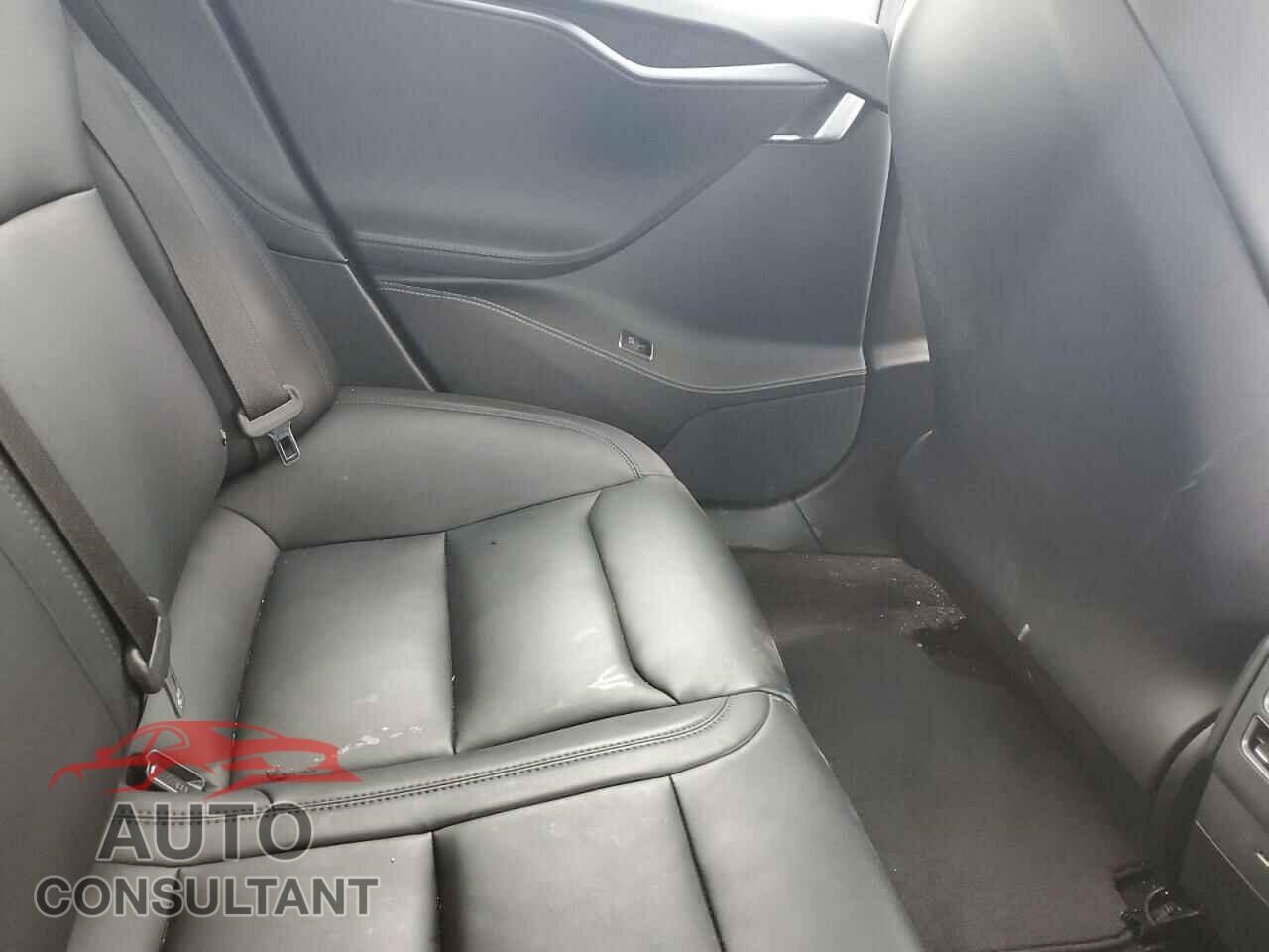 TESLA MODEL S 2018 - 5YJSA1E28JF261868