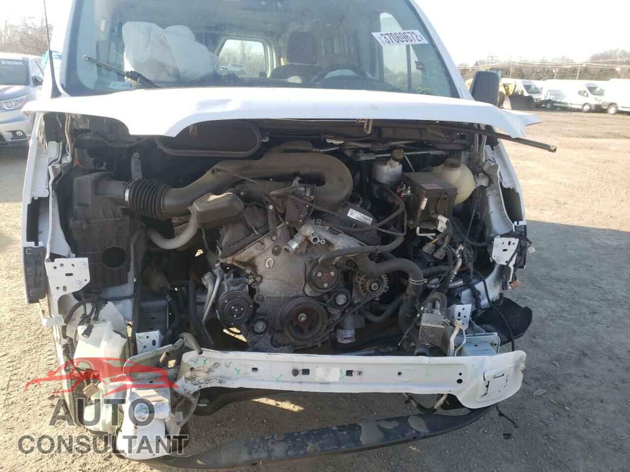 FORD TRANSIT CO 2018 - 1FTYR1YM5JKA88541