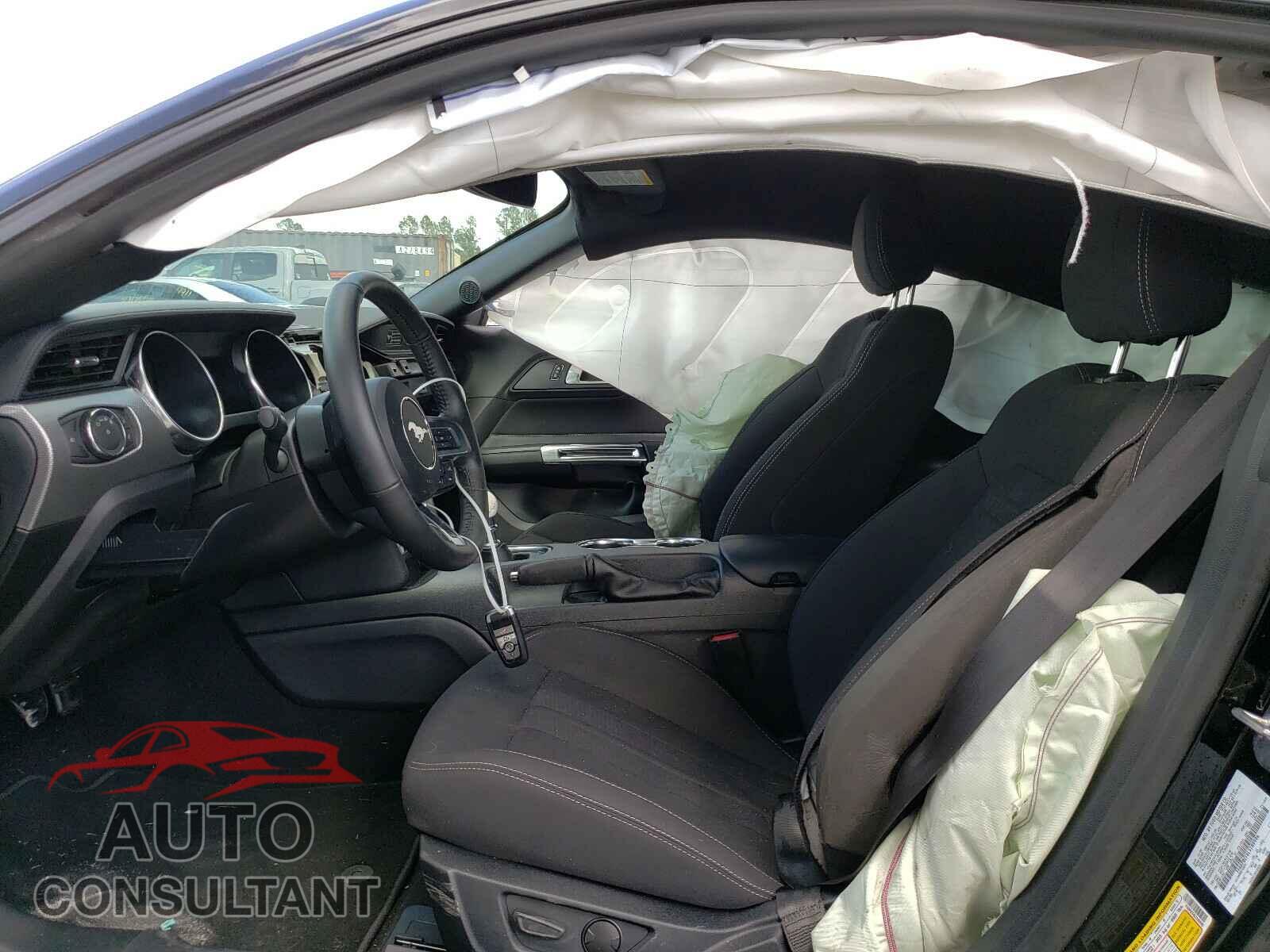 FORD MUSTANG 2020 - 1FA6P8CF6L5189996