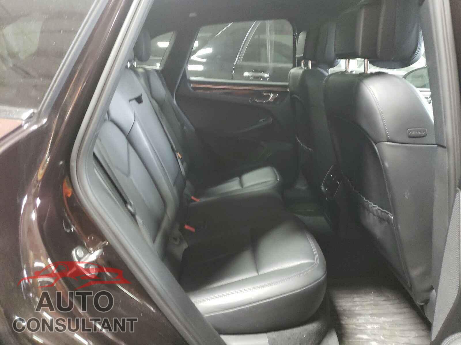 PORSCHE MACAN 2016 - WP1AB2A51GLB58486
