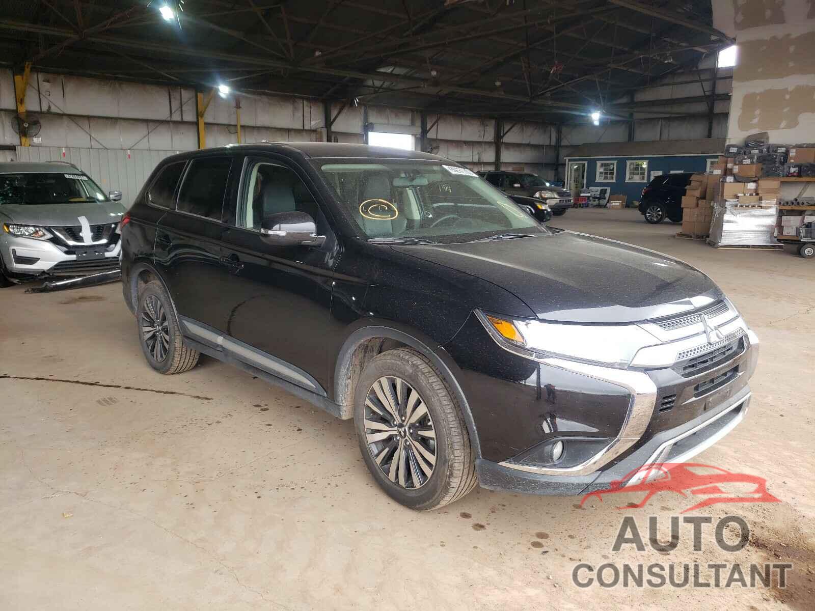 MITSUBISHI OUTLANDER 2019 - JA4AD3A30KZ034385