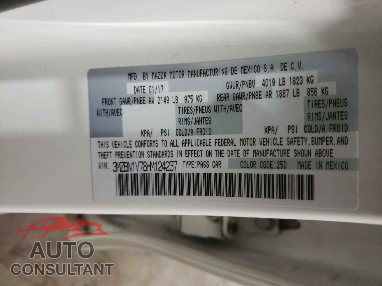 MAZDA 3 2017 - 3MZBN1V78HM124237