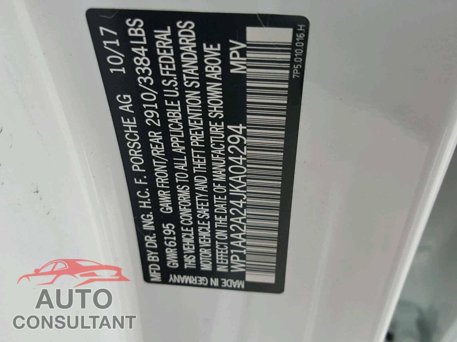 PORSCHE CAYENNE 2018 - WP1AA2A24JKA04294