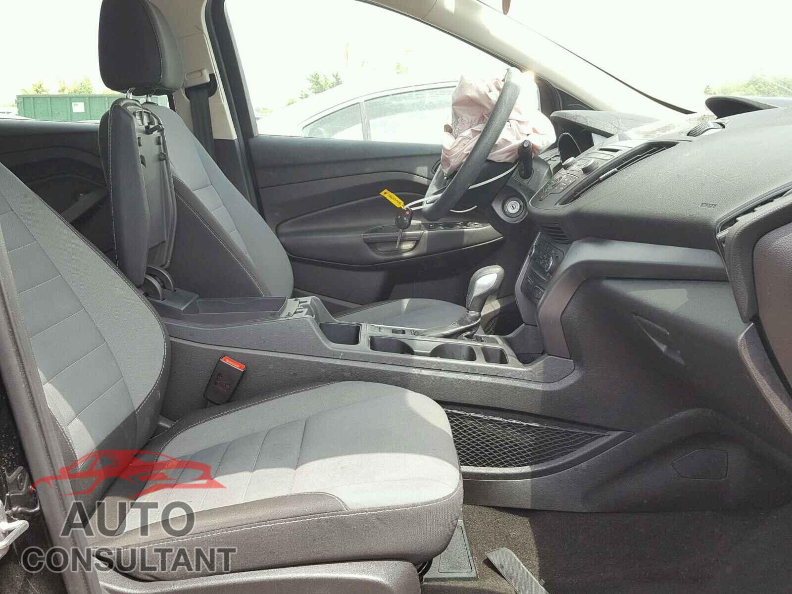 FORD ESCAPE S 2017 - 1FMCU0F73HUD93370
