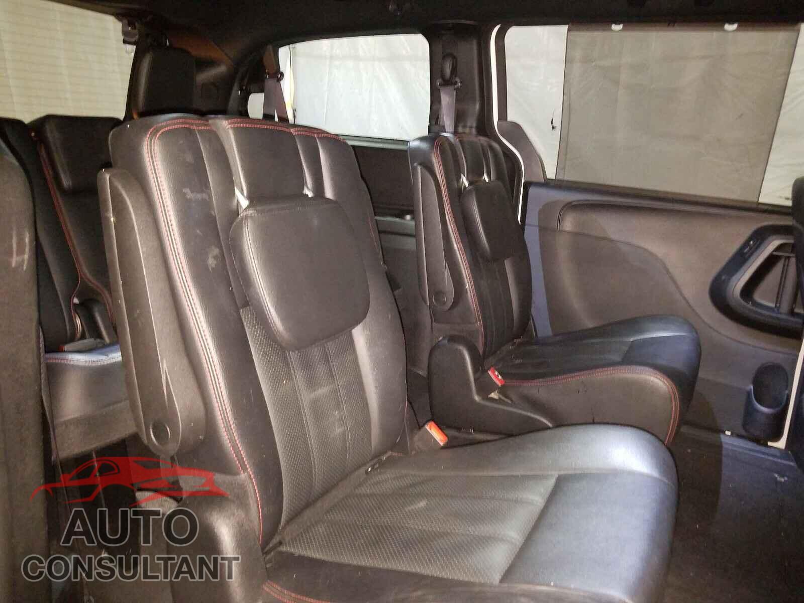 DODGE GRAND CARA 2019 - 2C4RDGEG9KR618985