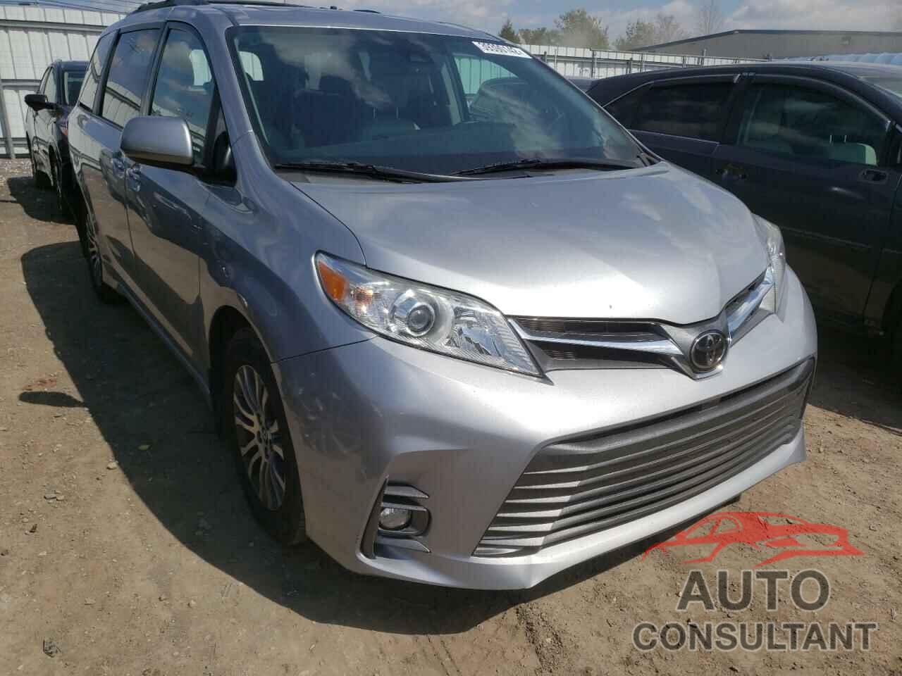 TOYOTA SIENNA 2018 - 5TDYZ3DC1JS903609