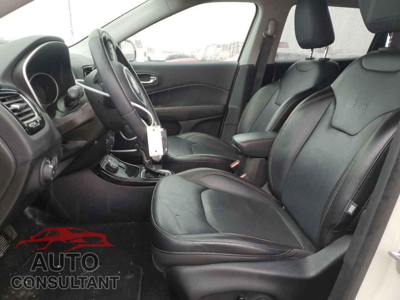 JEEP COMPASS 2019 - 3C4NJDCB4KT767640