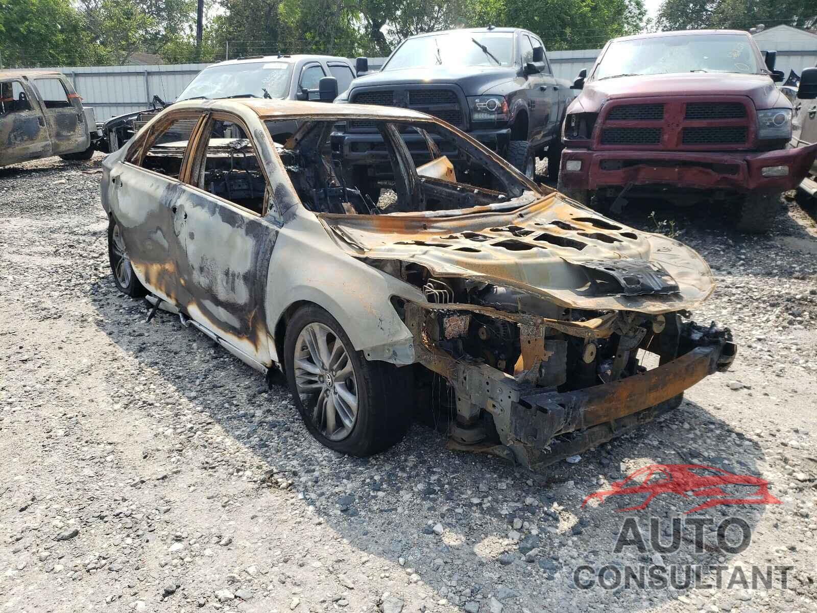 TOYOTA CAMRY 2017 - 4T1BF1FK0HU796447
