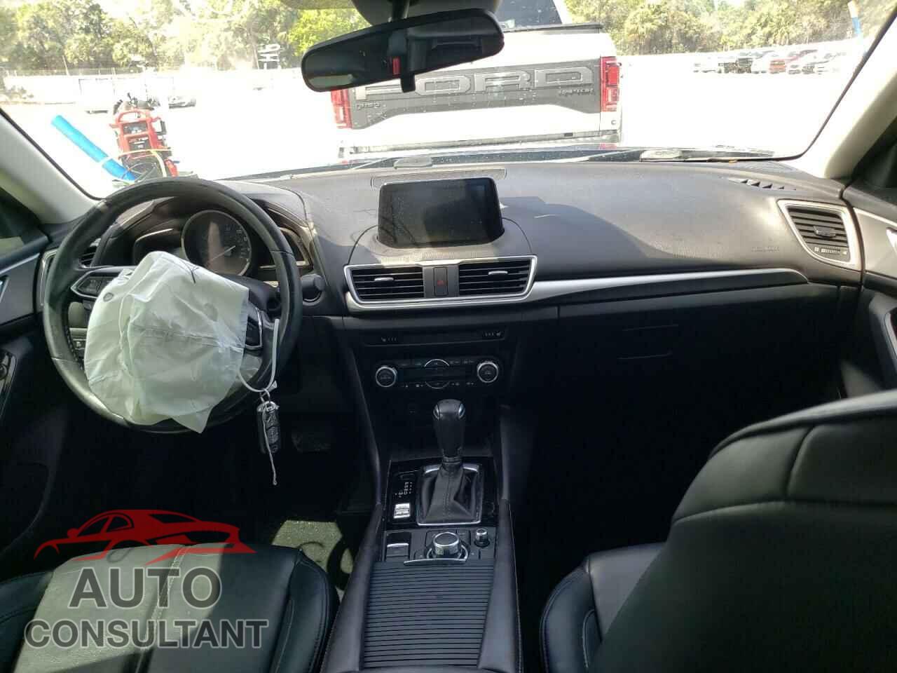 MAZDA 3 2017 - 3MZBN1V71HM134012