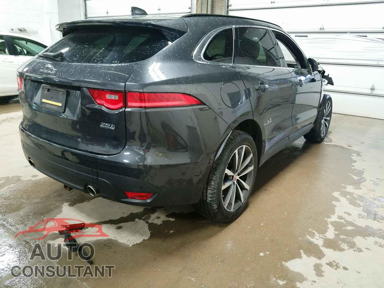 JAGUAR F-PACE 2017 - SADCK2BV2HA082061