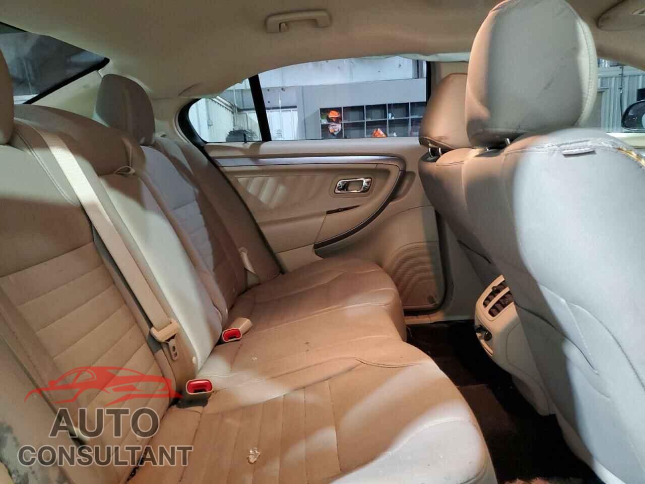 FORD TAURUS 2016 - 1FAHP2D83GG134762