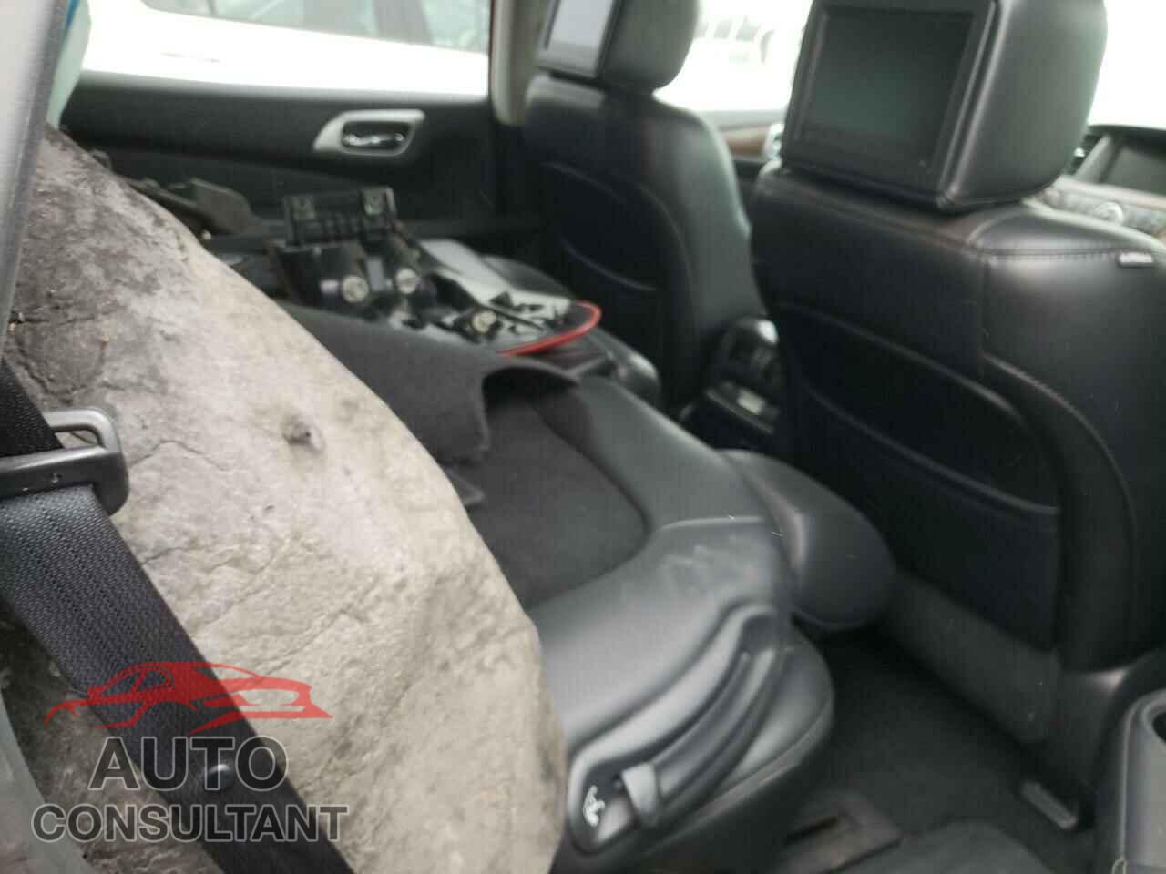 NISSAN PATHFINDER 2017 - 5N1DR2MM5HC632322
