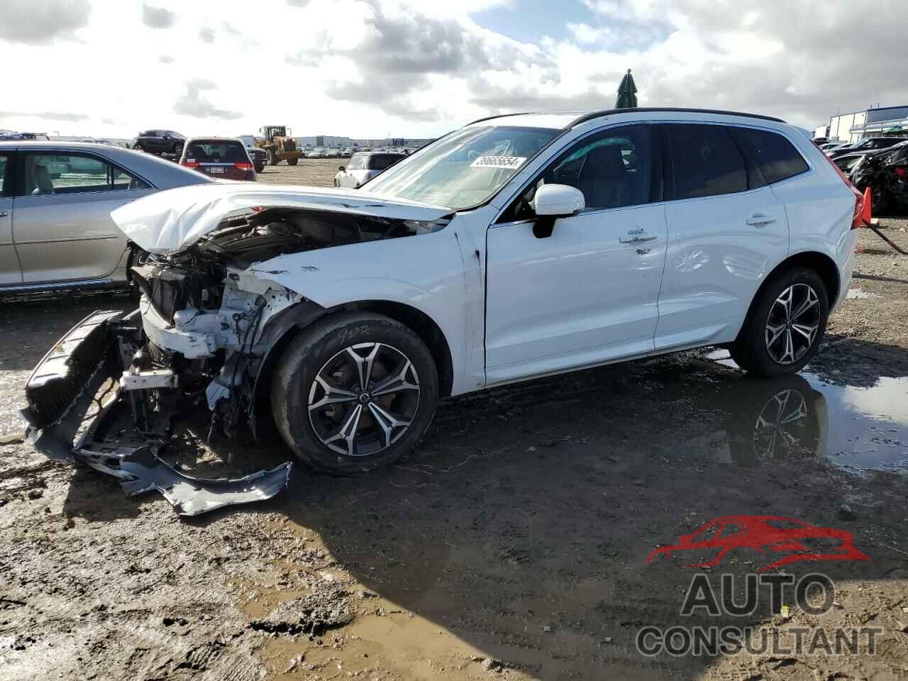 VOLVO XC60 B5 MO 2022 - YV4L12RK3N1059794