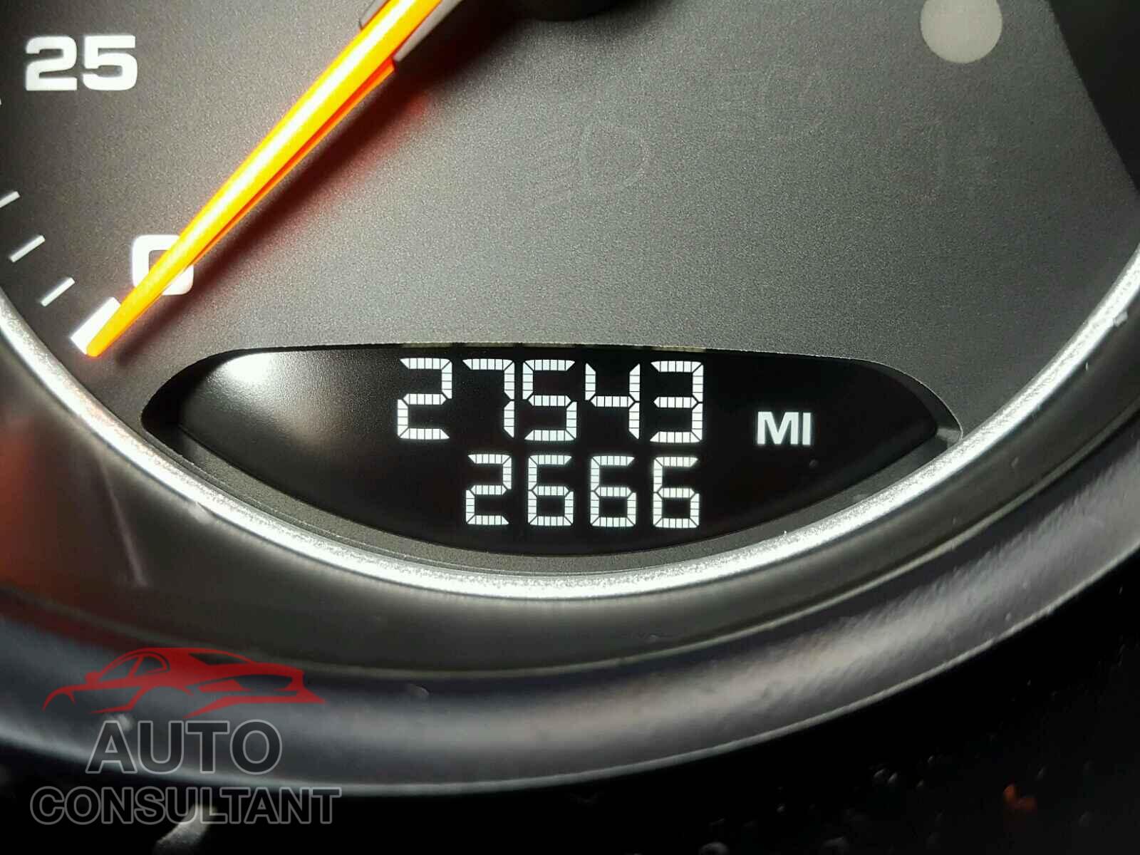 PORSCHE CAYENNE 2016 - WP1AD2A24GLA79040