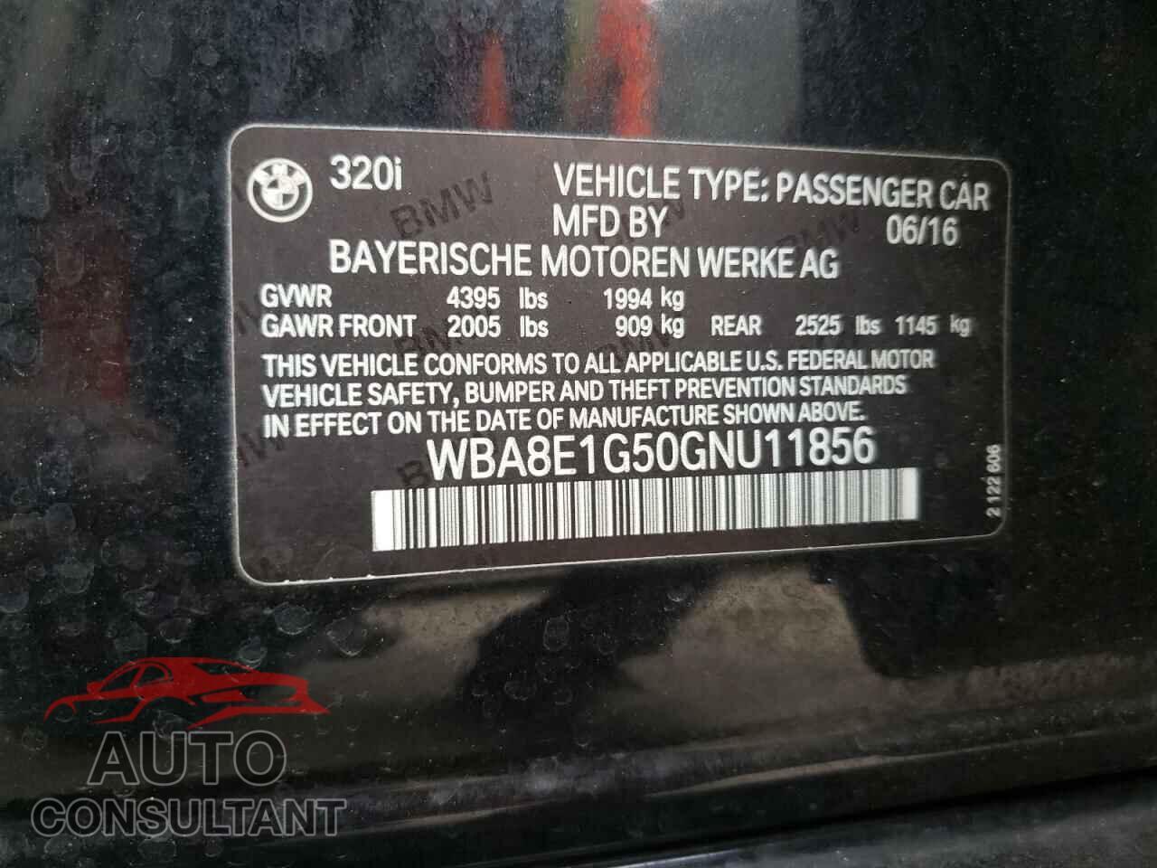BMW 3 SERIES 2016 - WBA8E1G50GNU11856
