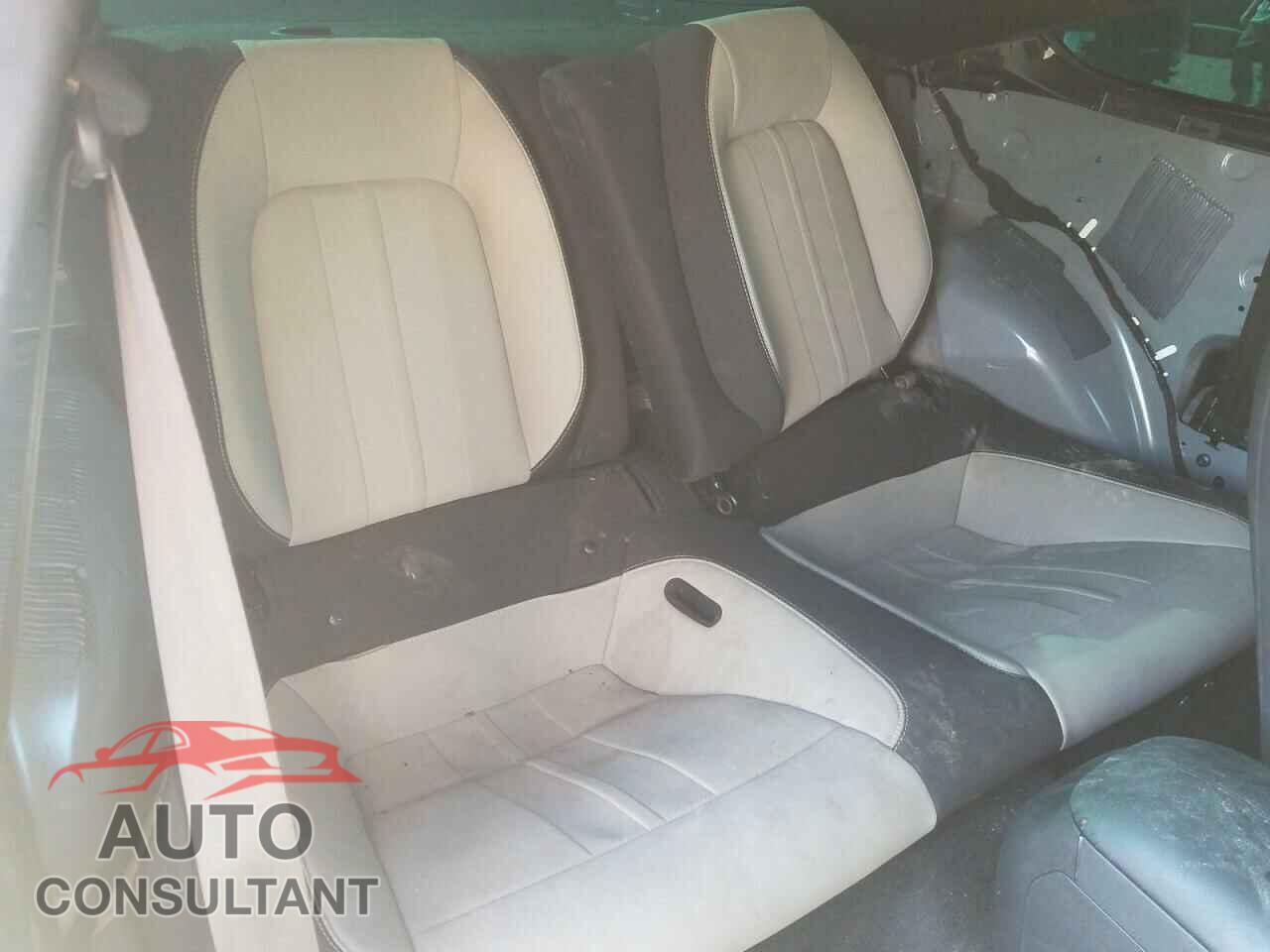 FORD MUSTANG 2018 - 1FA6P8CF7J5118450