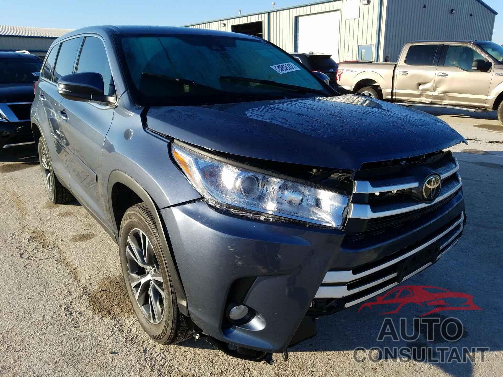 TOYOTA HIGHLANDER 2019 - 5TDZZRFH4KS301188