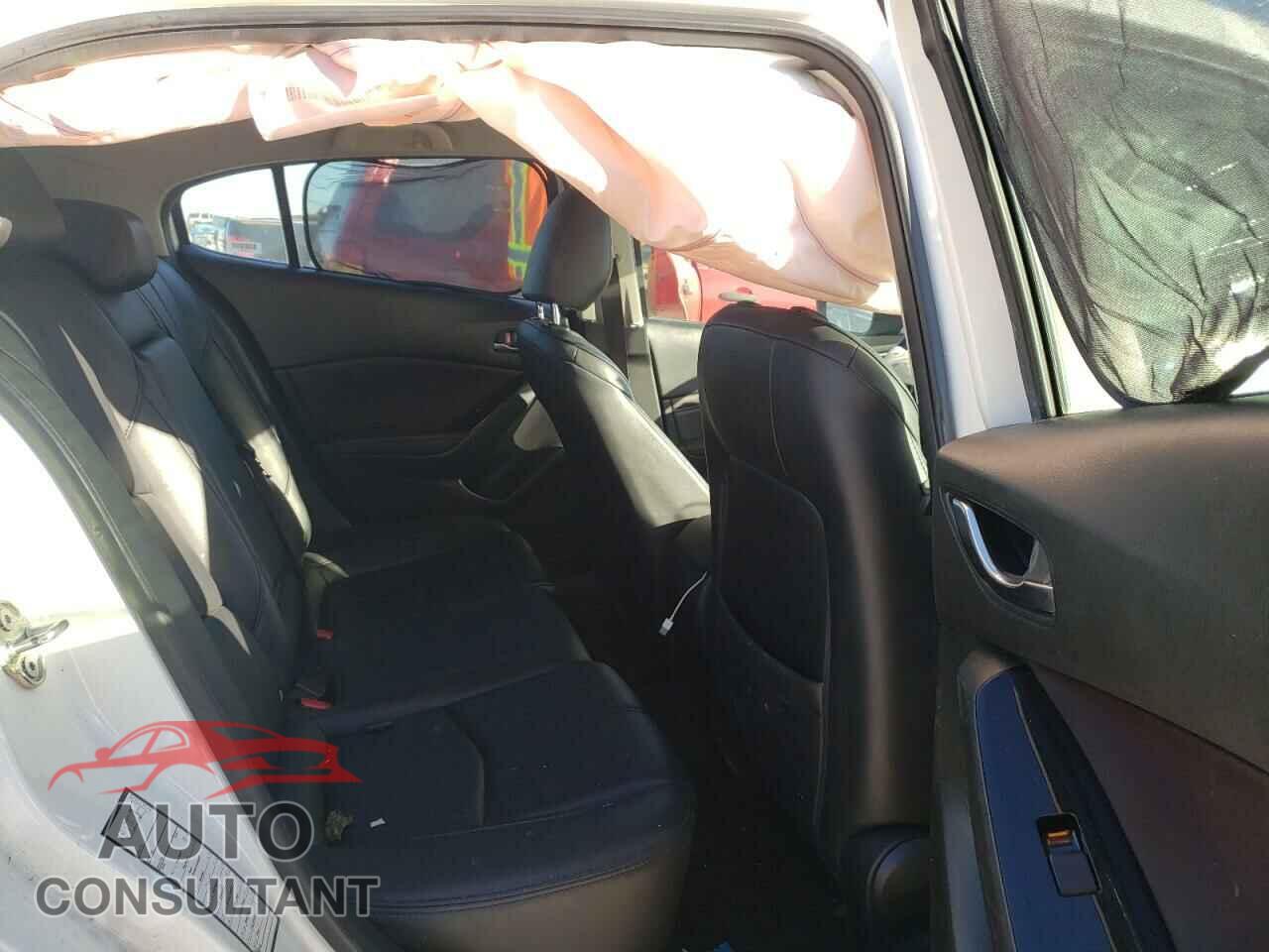 MAZDA 3 2017 - 3MZBN1L76HM127110