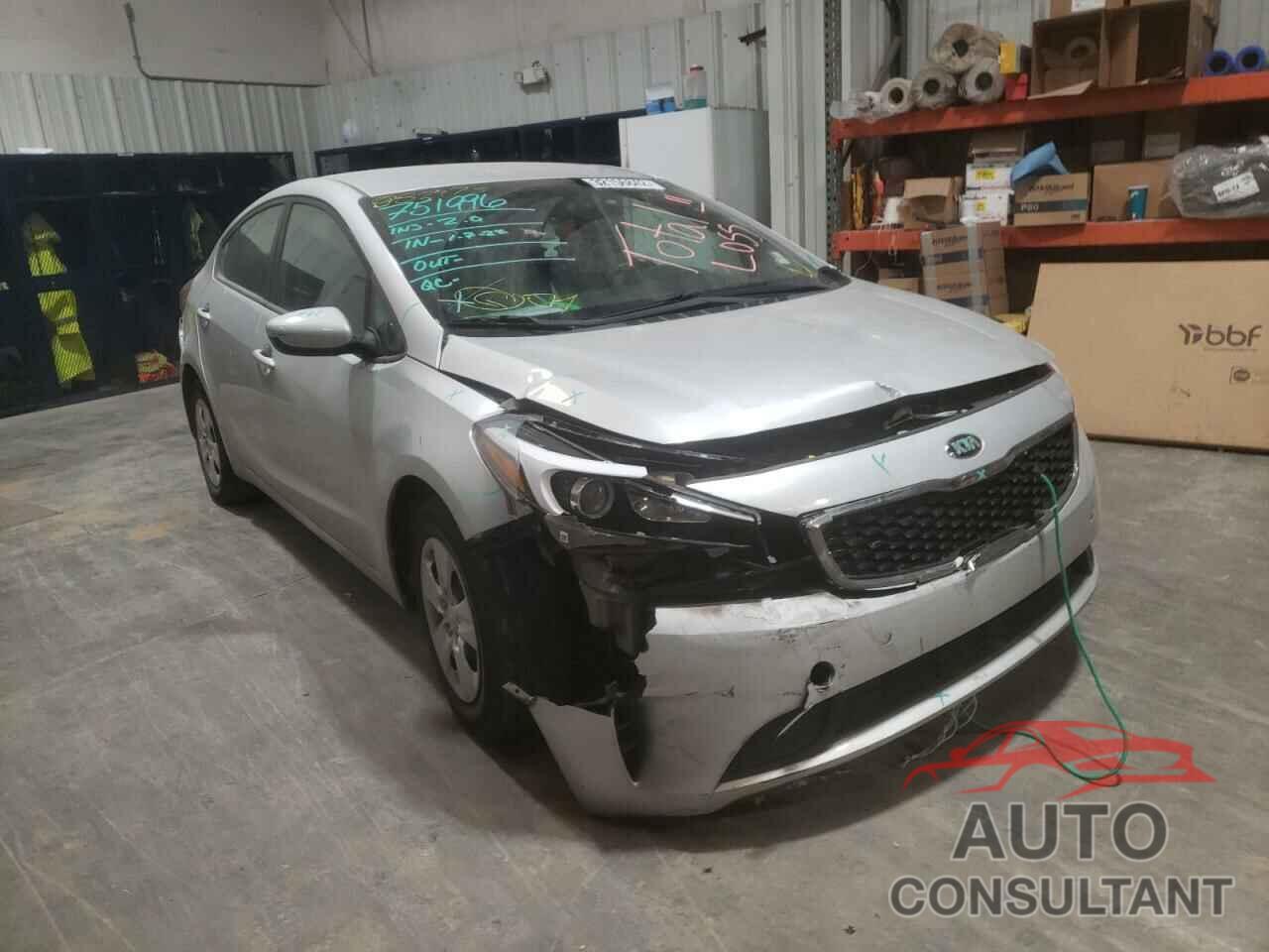 KIA FORTE 2017 - 3KPFK4A76HE082973