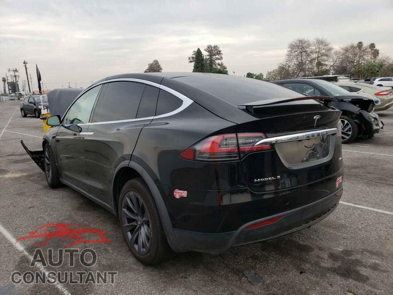 TESLA MODEL X 2018 - 5YJXCBE20JF106608