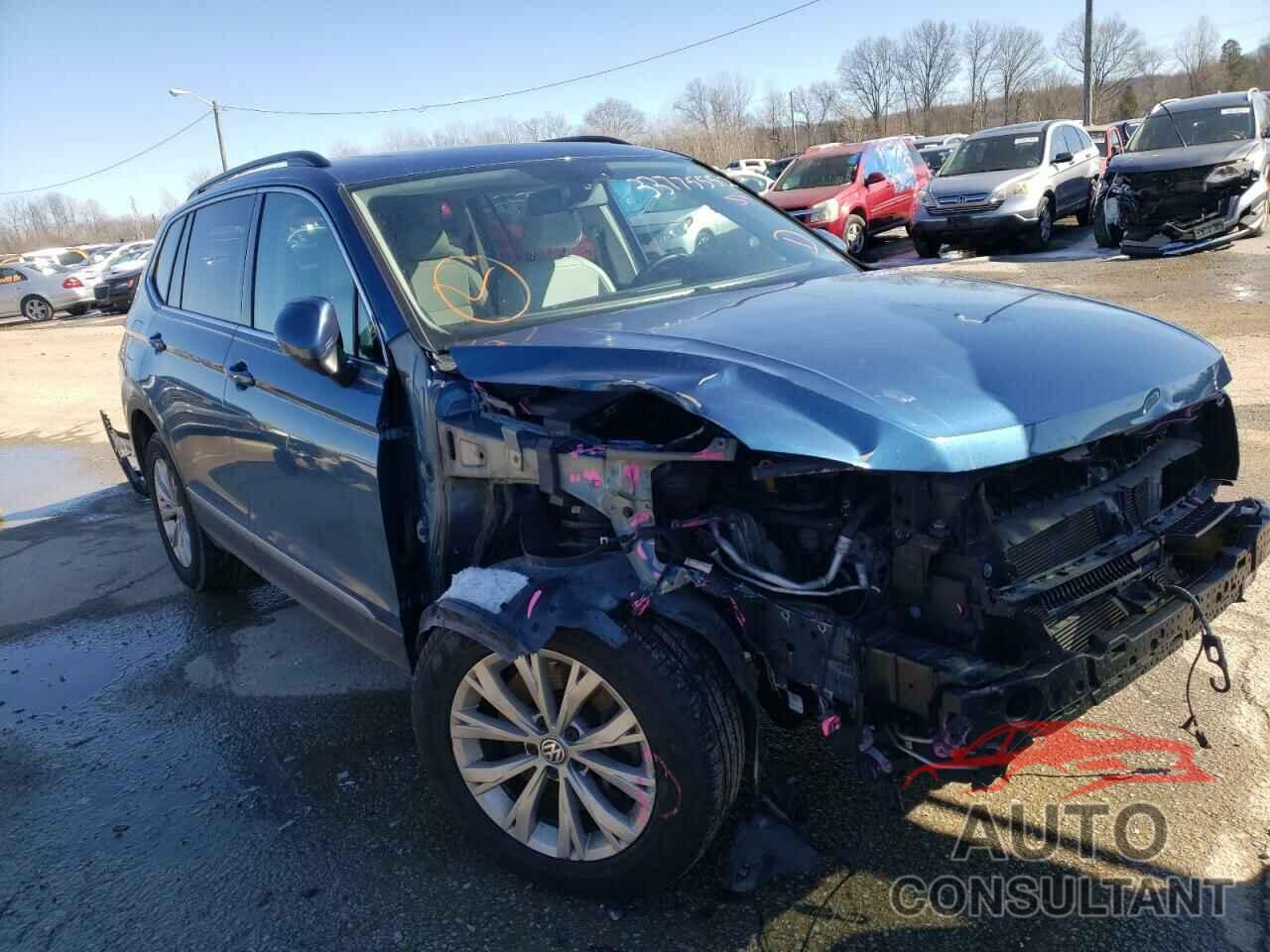 VOLKSWAGEN TIGUAN 2018 - 3VV2B7AXXJM089065