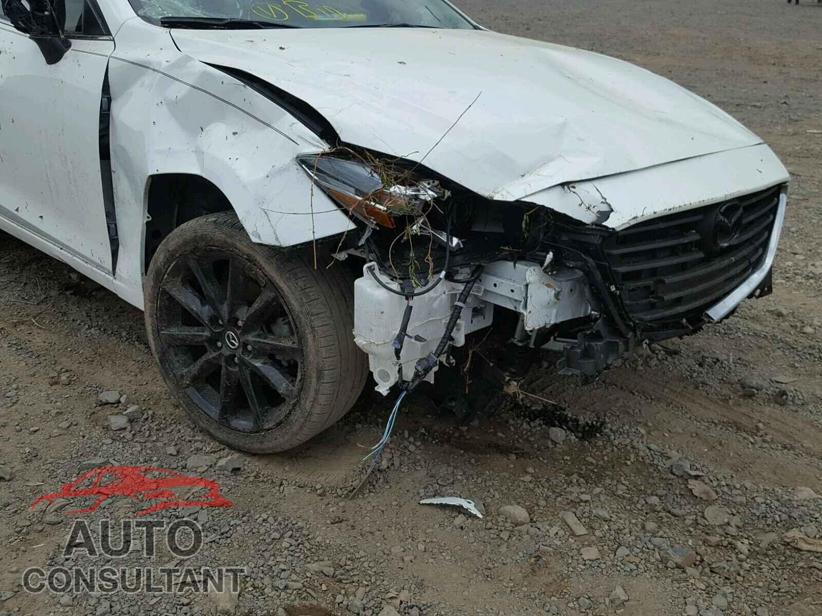 MAZDA 3 2017 - JM1BN1V7XH1100330