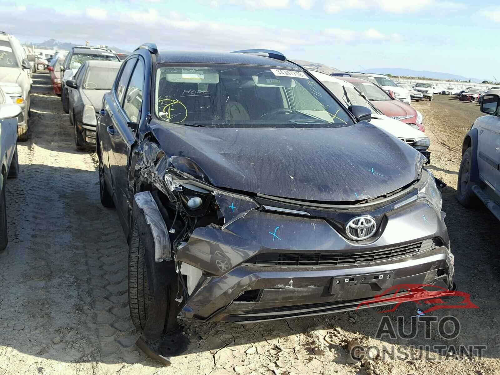 TOYOTA RAV4 2016 - JTMZFREV3GJ064813