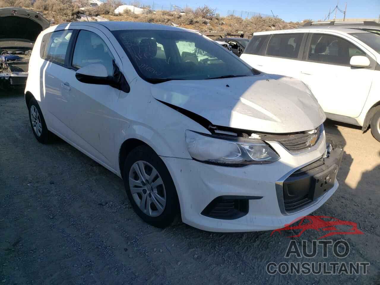 CHEVROLET SONIC 2020 - 1G1JG6SB4L4131343