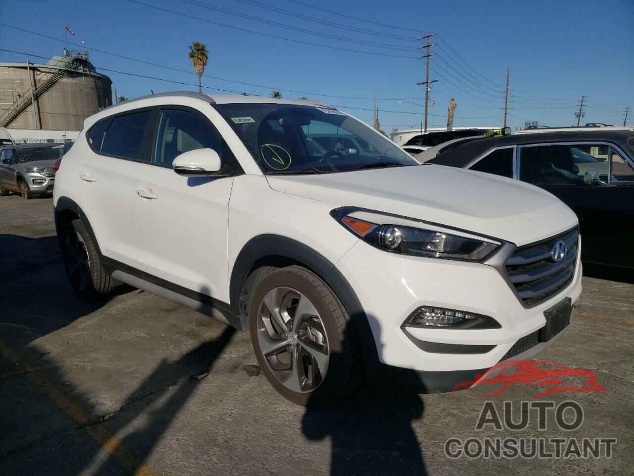 HYUNDAI TUCSON 2017 - KM8J33A27HU386784