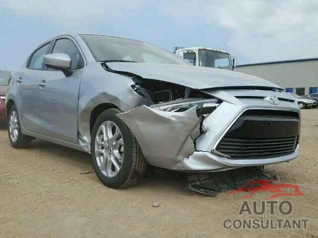 TOYOTA YARIS 2017 - 3MYDLBYV7HY180715