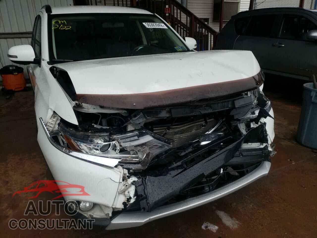 MITSUBISHI OUTLANDER 2016 - JA4AZ3A37GZ023716