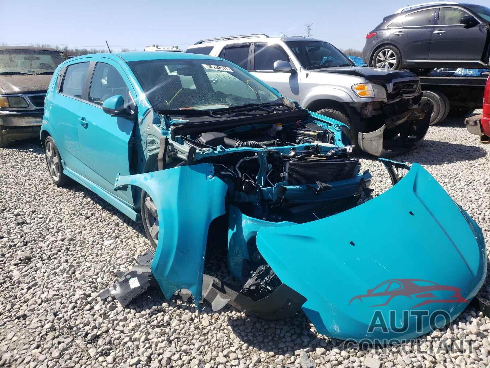 CHEVROLET SONIC 2020 - 1G1JD6SB5L4102457