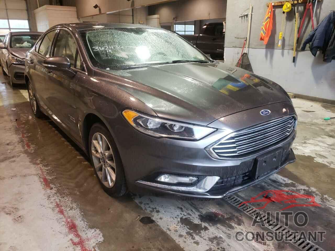 FORD FUSION 2017 - 3FA6P0SU0HR377757