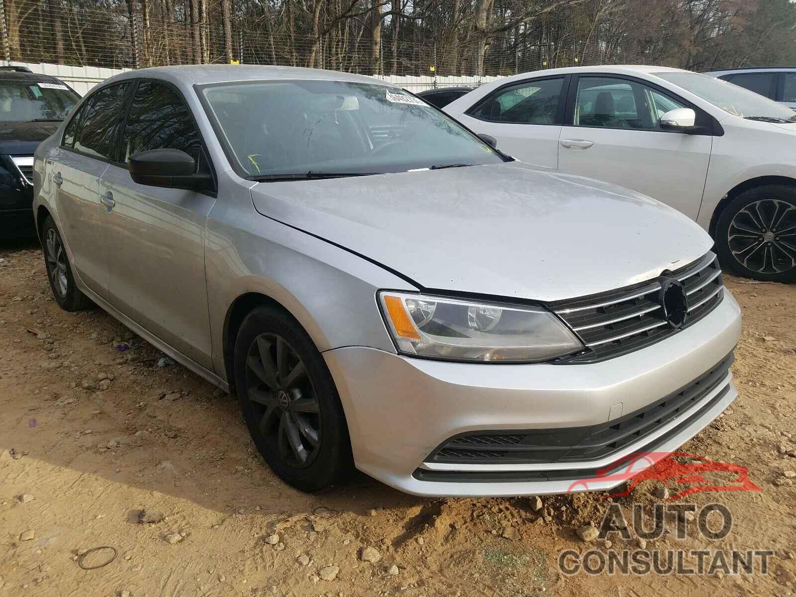 VOLKSWAGEN JETTA 2016 - 3VWD67AJ7GM249643